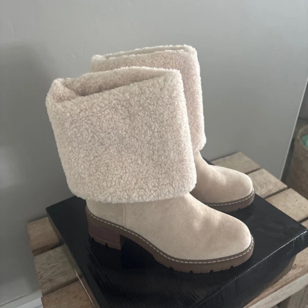 Women's Cream Shearling Cuff Block Heel Boots